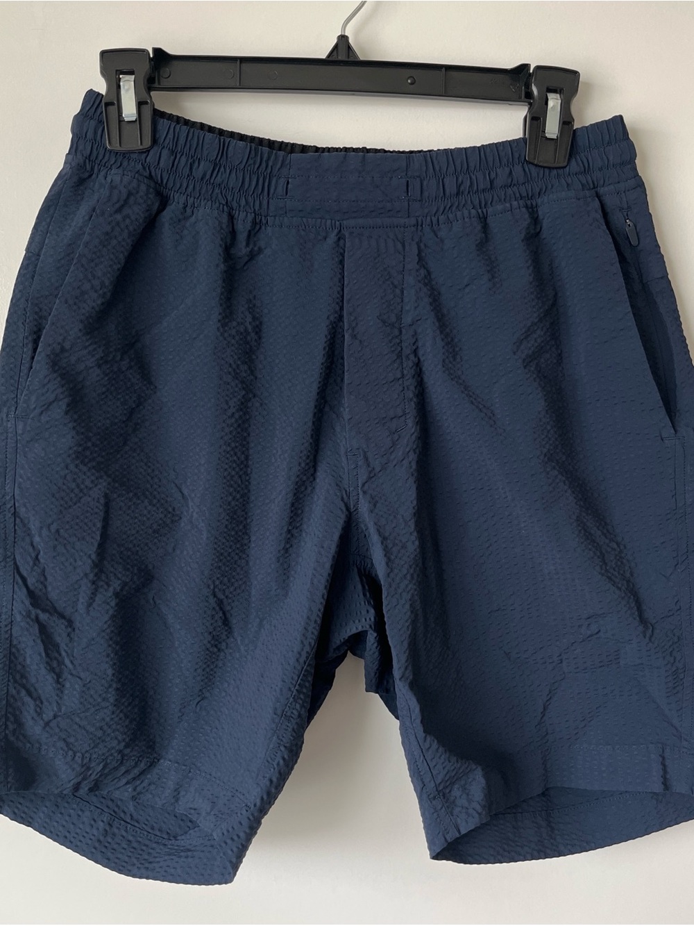 (SOLD) Lululemon Men's Navy Athletic Shorts - Lightweight Performance